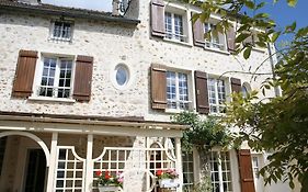 Le Nid De Rochefort